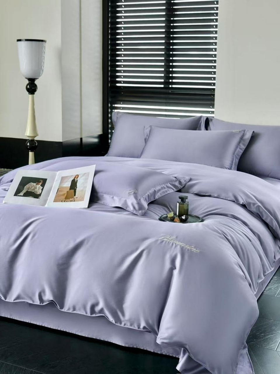 КПГ-433/ф Постельное белье Blumarine 200*230-1/250*250-1/50*70-2 фиолетовый с вышивкой Хлопок (плотность 100)
