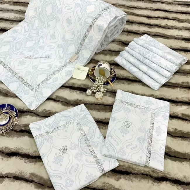 КПГ-383/сер Комплект постельного с одеялом с мережкой серый Blumarine Евро100% Тенсел наполнитель 100% бамбук 200*230-1/ 250*250-1/ 50*70-2шт