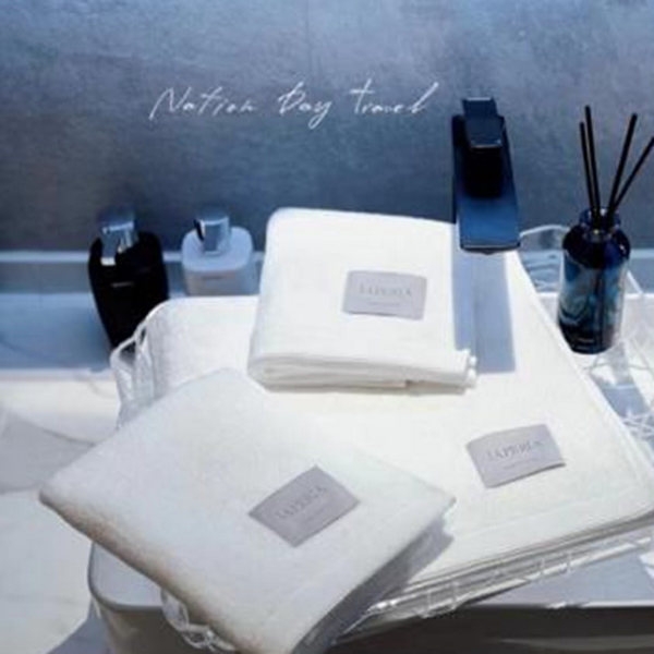 КПГ-398/бел Набор полотенец LA PERLA 3в1 100% Египетский хлопок 70*140-1/ 35*75-2 цвет белый к-т