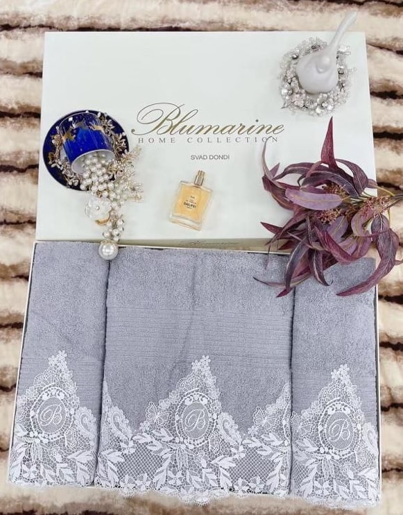 КПГ-342/бел Набор полотенец с кружевами Blumarine 100% Египетский хлопок 70*140-1шт, 50*90-2шт цвет белый к-т