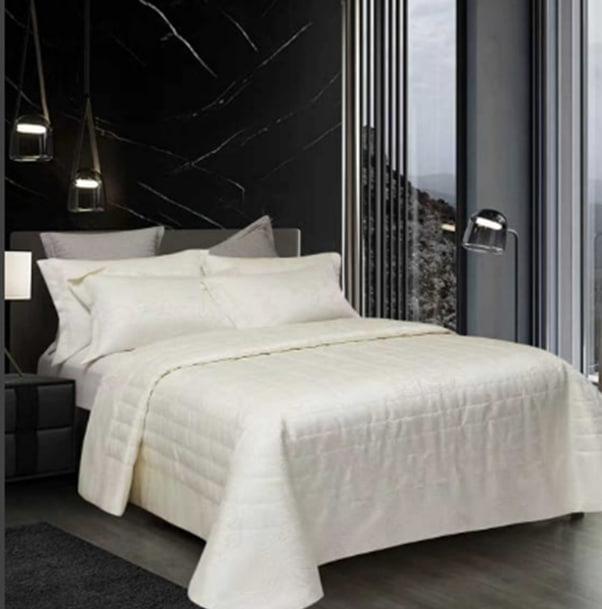 КПГ-378 Покрывало с наволочками LA PERLA 260*250/ 50*70-2шт к-т