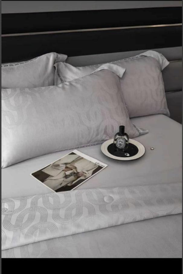 КПГ-533 Постельное белье LA PERLA  Евро 200*230/250*250/ 50*70-2 Тенсел (Плотность100)