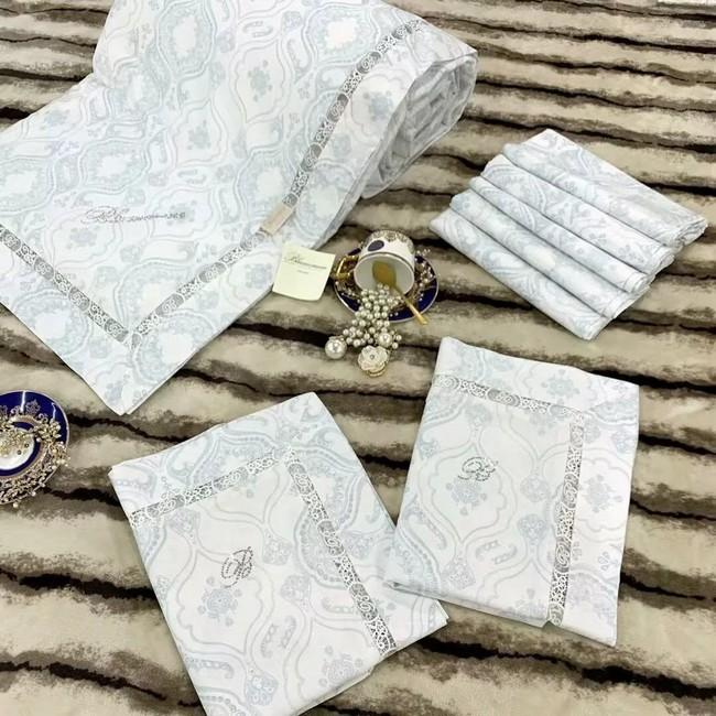 КПГ-383/сер Комплект постельного с одеялом с мережкой серый Blumarine Евро100% Тенсел наполнитель 100% бамбук 200*230-1/ 250*250-1/ 50*70-2шт