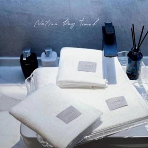 КПГ-398/бел Набор полотенец LA PERLA 3в1 100% Египетский хлопок 70*140-1/ 35*75-2 цвет белый к-т